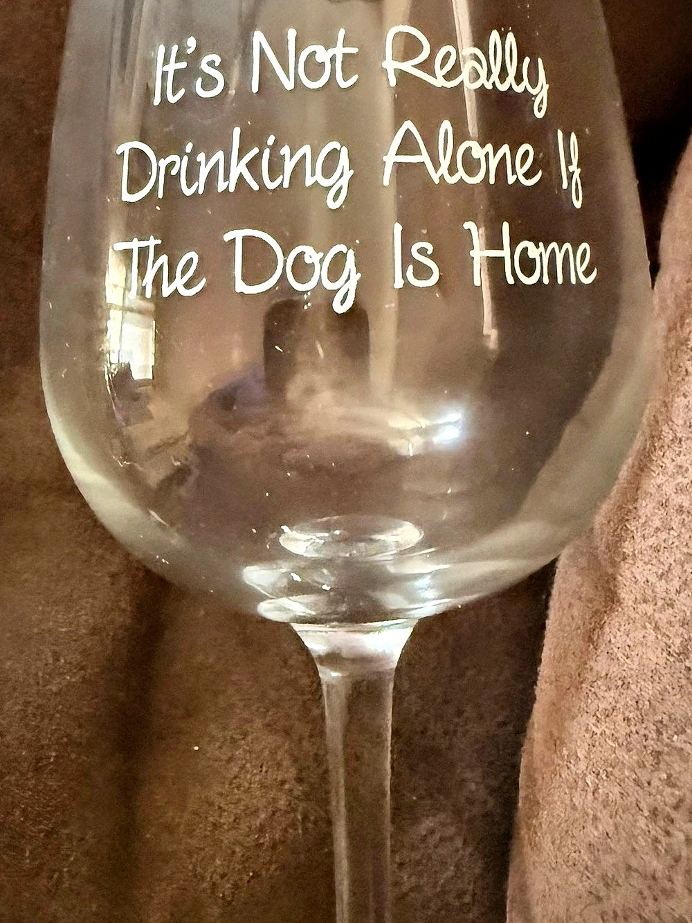 Dog Drinking Glass in Clear & White Like New